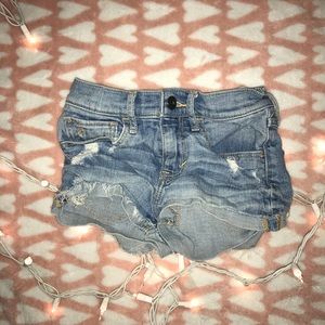 Abercrombie kids light wash shorts
